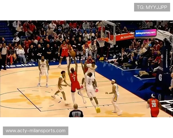 布朗强行得分稳住局势