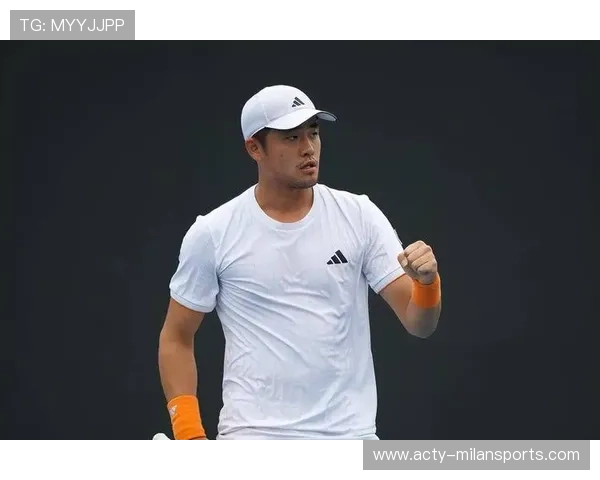 吴易昺伤愈回归首捷返，排名稳步提升重入世界百强竞技名单