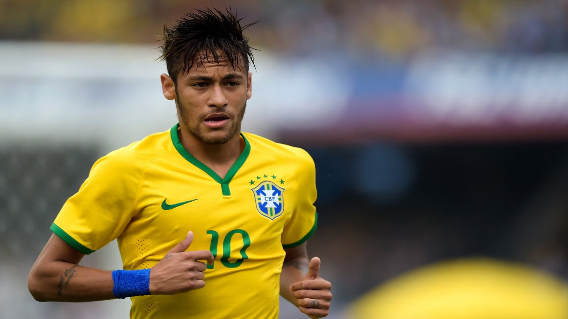 世界杯高光瞬间：经典进球、神级扑救不断！，世界杯精彩十大进球